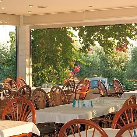 Xenios Loutra Village Arsinoi מלון 2*